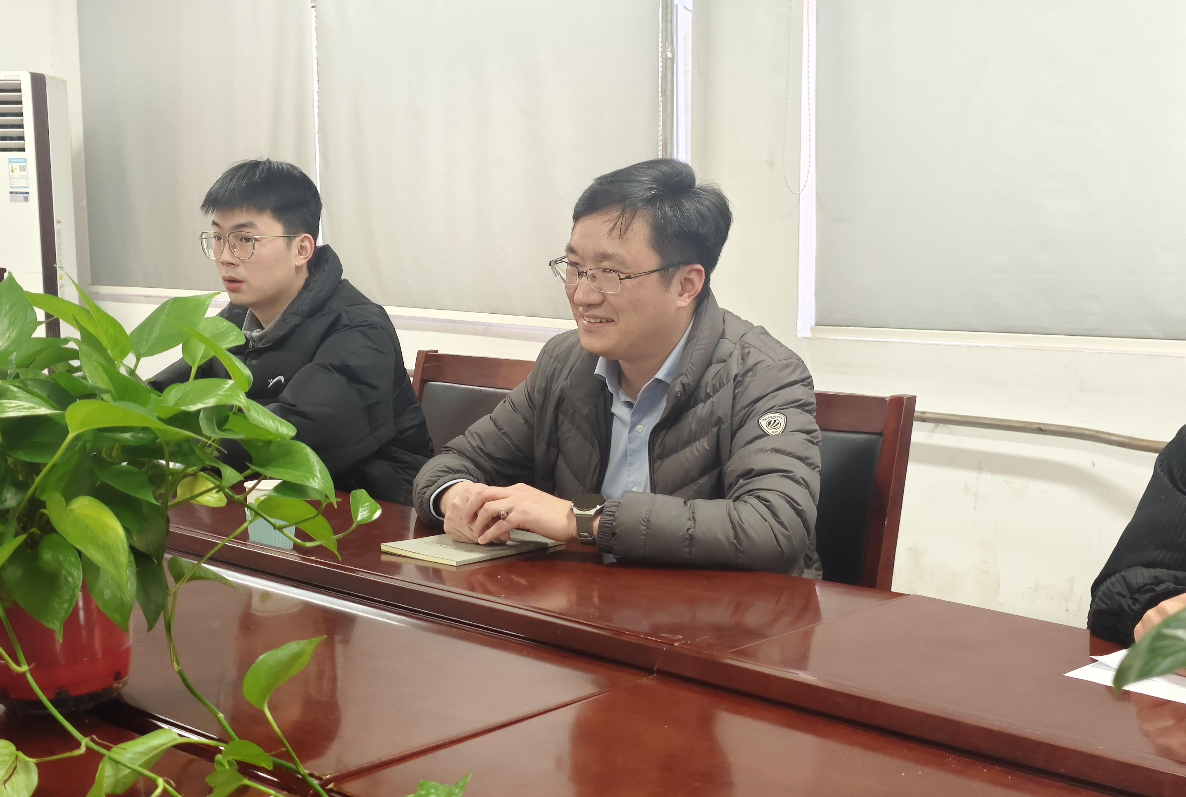 北京理工大学翟弟华副研究员莅临我院交流指导工作-智慧能源与环境学院